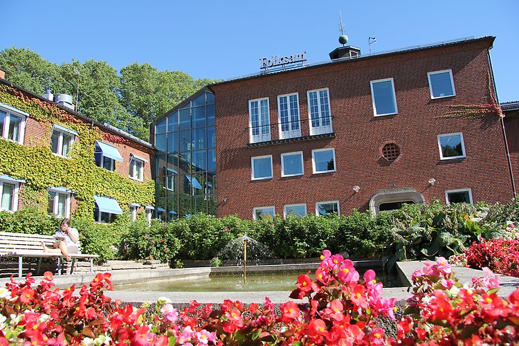 Hyreslediga kontorslokaler i Kallinge på Slättagårdsvägen 1, exteriör
